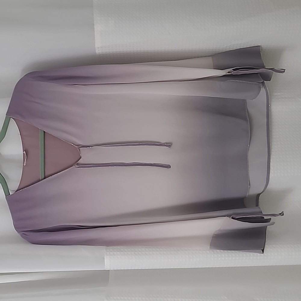 𝅺ECRU Ombré Silk Bell Sleeve Top with Ties